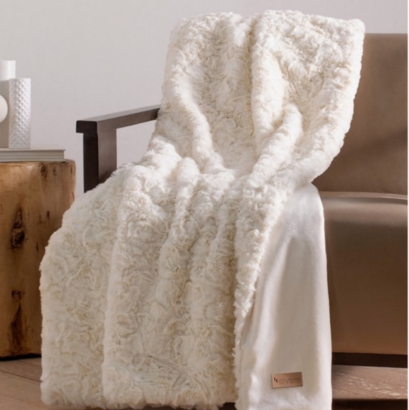 kookaburra by ugg Other - 🟡Comfy blanket